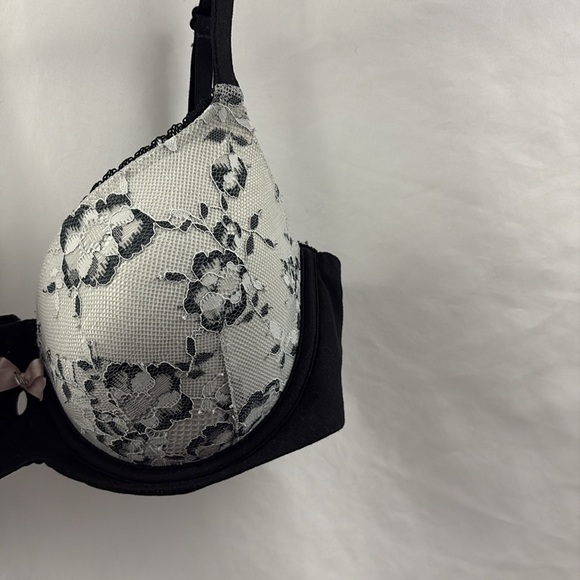 Victoria’s Secret Bra 34D Lined Demi Body By Victoria Black White Lace - Picture 4 of 9